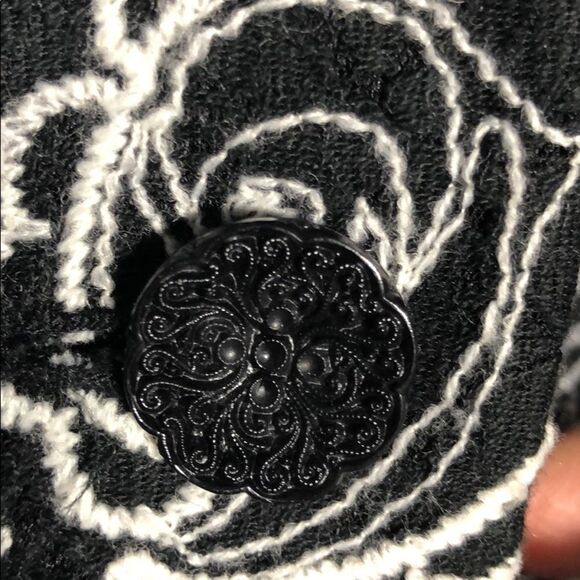 Josephine Chaus! Black embroidered blazer - Picture 8 of 9